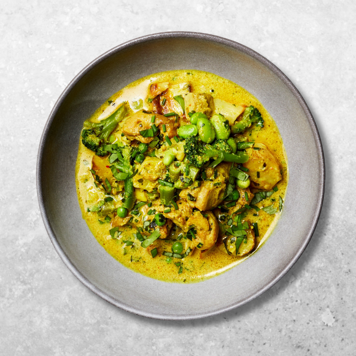 
            
                Load image into Gallery viewer, Thai Green Chicken Curry
            
        